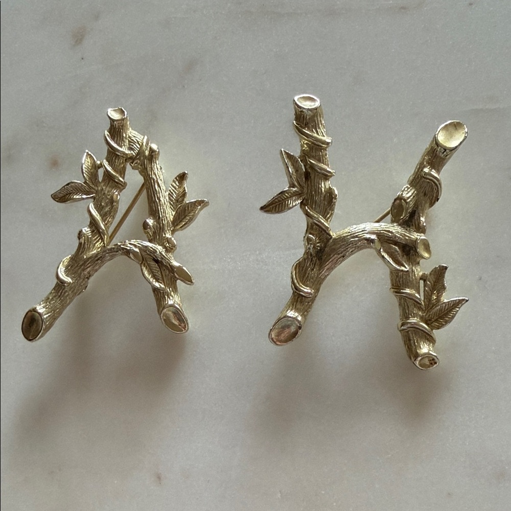 Vintage Gold finish Floral Style Initials A & H Pin Brooch Sarah Coventry